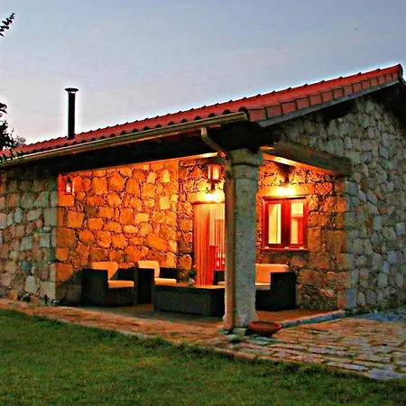 Casa De Reborido פונטה דה בארקה