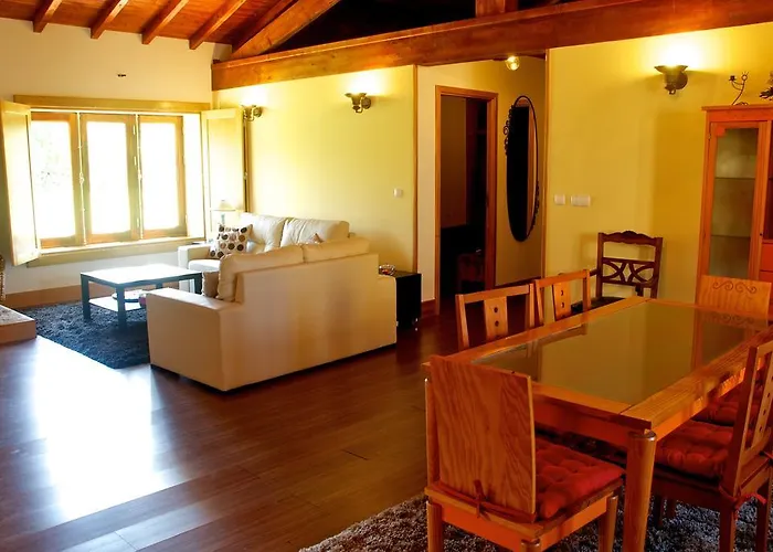 Casa De Reborido פונטה דה בארקה